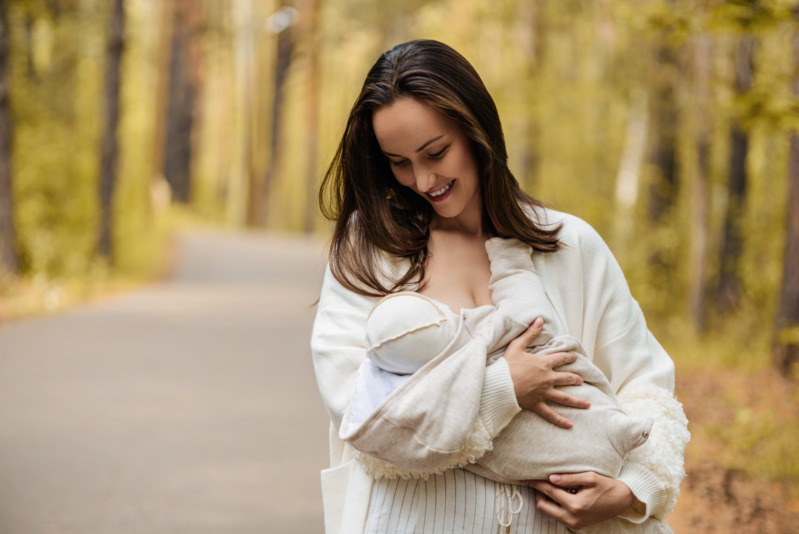 5 Powerful Solutions to Celebrate Motherhood and Regain Confidence After Childbirth